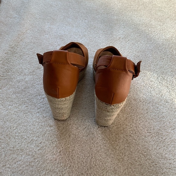 Steve Madden Jaylen Wedges - Picture 4 of 12